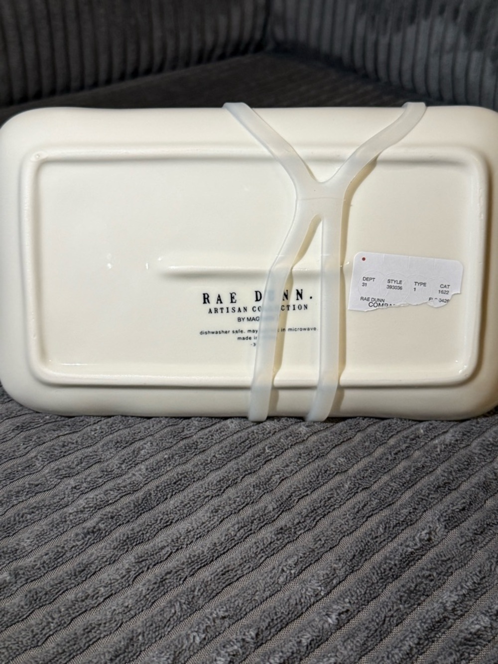 Rae Dunn White Ceramic Butter Dish with Rustic Pink Accents- FARMHOUSE - NWT - Picture 6 of 8